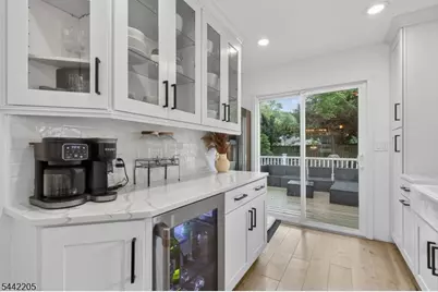 2160 Raritan Rd, Scotch Plains Township, NJ 07076 - Photo 14
