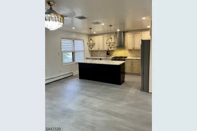 2507 Crane Pl, Union Township, NJ 07083 - Photo 2