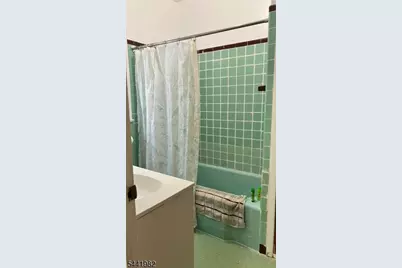 52 Christie Ave, Clifton, NJ 07011 - Photo 12