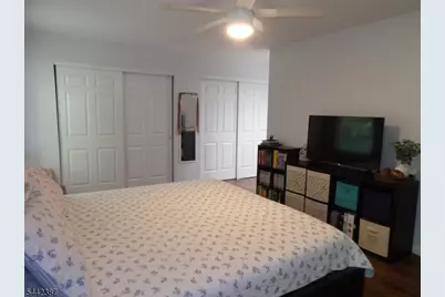 605 Timber Oaks Rd, Edison, NJ 08820 - Photo 14