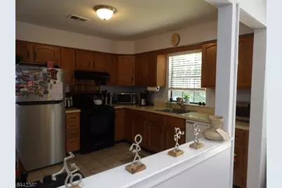 605 Timber Oaks Rd, Edison, NJ 08820 - Photo 10