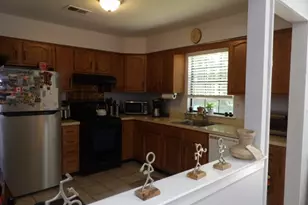 605 Timber Oaks Rd, Edison, NJ 08820 - Photo 10