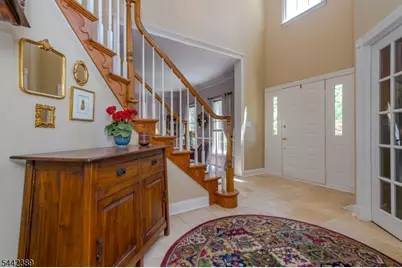 46 Westbury Ct, Montgomery Township, NJ 08558 - Photo 4
