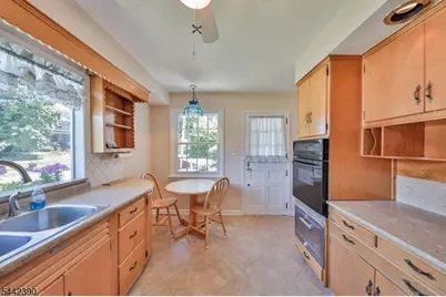 670 Belvidere Rd, Phillipsburg, NJ 08865 - Photo 14