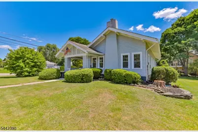 670 Belvidere Rd, Phillipsburg, NJ 08865 - Photo 2