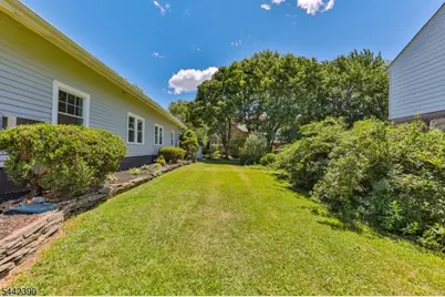 670 Belvidere Rd, Phillipsburg, NJ 08865 - Photo 12