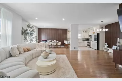 461 1st Ave, Elizabeth, NJ 07206 - Photo 8