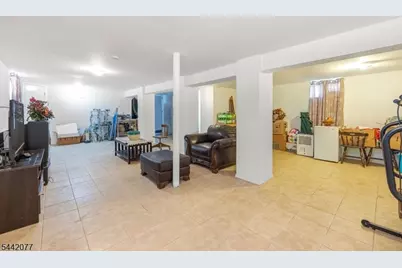 15 E Pierrepont Ave, Rutherford, NJ 07070 - Photo 34