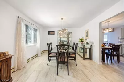 15 E Pierrepont Ave, Rutherford, NJ 07070 - Photo 8