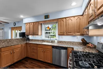 18 Shearman Rd, Roxbury Township, NJ 07876 - Photo 16