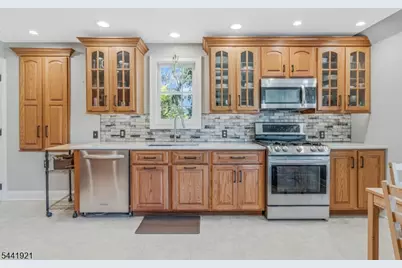 785 Chimney Rock Rd, Bridgewater, NJ 08836 - Photo 14