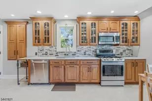 785 Chimney Rock Rd, Bridgewater, NJ 08836 - Photo 14