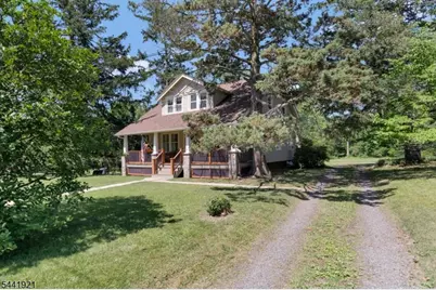 785 Chimney Rock Rd, Bridgewater, NJ 08836 - Photo 4