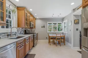 785 Chimney Rock Rd, Bridgewater, NJ 08836 - Photo 16