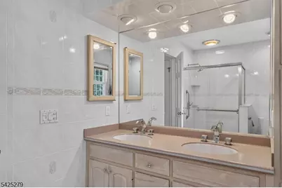 10 Rockledge Ter, Pequannock Township, NJ 07444 - Photo 22