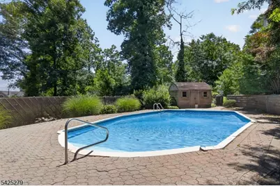 10 Rockledge Ter, Pequannock Township, NJ 07444 - Photo 28