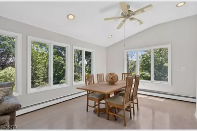 10 Rockledge Ter, Pequannock Township, NJ 07444 - Photo 10