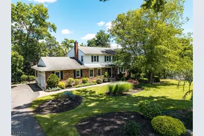 10 Rockledge Ter, Pequannock Township, NJ 07444 - Photo 1