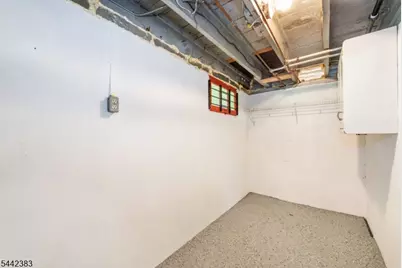 17 E Cooper St, Dover, NJ 07801 - Photo 36