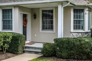 37 Dickinson Rd, Bernards Township, NJ 07920 - Photo 2