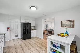 95 Mitchell St, West Orange Township, NJ 07052 - Photo 12