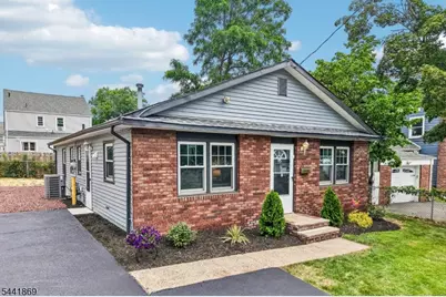 95 Mitchell St, West Orange Township, NJ 07052 - Photo 28