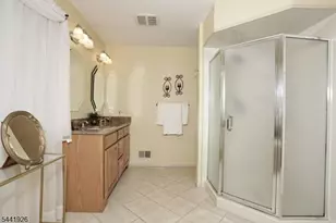 72 Birch Ln, Wayne Twp., NJ 07470 - Photo 26