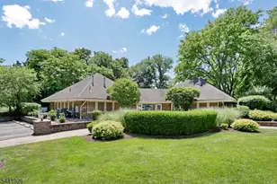 72 Birch Ln, Wayne Twp., NJ 07470 - Photo 38