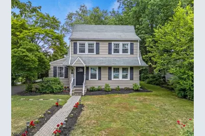 12 Dayton Cres, Bernardsville, NJ 07924 - Photo 1
