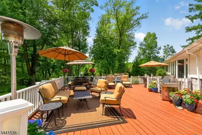 653 Foothill Rd, Bridgewater, NJ 08807 - Photo 30