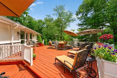 653 Foothill Rd, Bridgewater, NJ 08807 - Photo 32