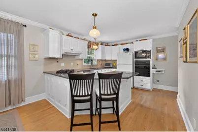 653 Foothill Rd, Bridgewater, NJ 08807 - Photo 12