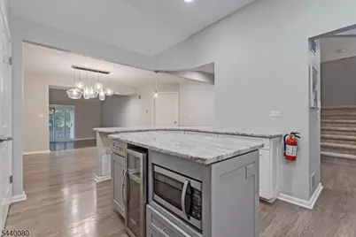 24 Village Drive, Montville Township, NJ 07045 - Photo 10