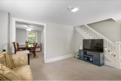 31 Center St, Bernardsville, NJ 07924 - Photo 4