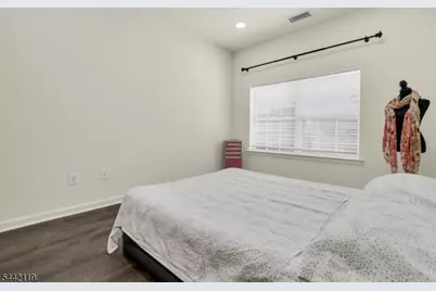 400 E Front St #415, Plainfield City, NJ 07060 - Photo 32