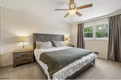 80 Easton Ave, Spotswood, NJ 08884 - Photo 16
