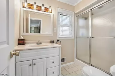 80 Easton Ave, Spotswood, NJ 08884 - Photo 12
