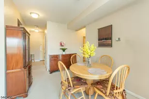 375 Rifle Camp Rd, Woodland Park, NJ 07424 - Photo 10
