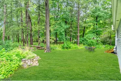 517 Townsbury Rd, Liberty Township, NJ 07838 - Photo 20