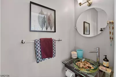 215 Barringer Dr #215, Nutley, NJ 07110 - Photo 16