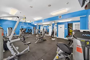 215 Barringer Dr, Nutley, NJ 07110 - Photo 32