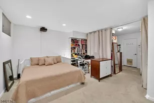 215 Barringer Dr, Nutley, NJ 07110 - Photo 24