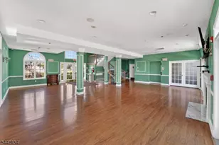 215 Barringer Dr, Nutley, NJ 07110 - Photo 30