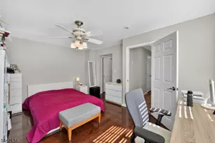 215 Barringer Dr, Nutley, NJ 07110 - Photo 20