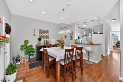 215 Barringer Dr #215, Nutley, NJ 07110 - Photo 14
