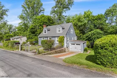 231 Sussex Ave, Andover Township, NJ 07860 - Photo 4