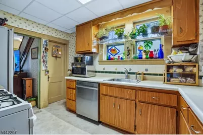 14 Fritz St, Bloomfield, NJ 07003 - Photo 14