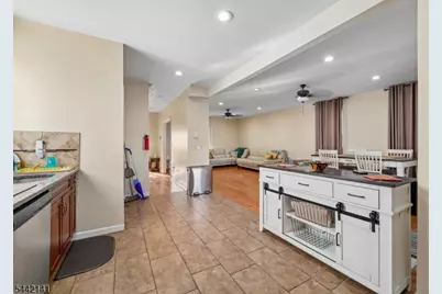 114 Melrose Ave, Irvington, NJ 07111 - Photo 10