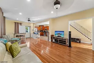 114 Melrose Ave, Irvington, NJ 07111 - Photo 6