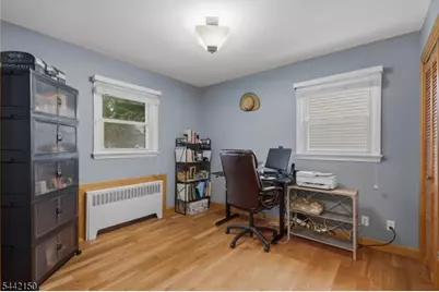 170 Dawson Ave, Clifton, NJ 07012 - Photo 10